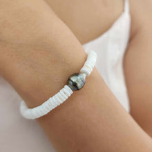 Load image into Gallery viewer, CONTACT US TO RECREATE THIS SOLD OUT STYLE Fiji Saltwater Pearl & Shell Bracelet in 925 Sterling Silver - FJD$