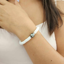 Load image into Gallery viewer, CONTACT US TO RECREATE THIS SOLD OUT STYLE Fiji Saltwater Pearl & Shell Bracelet in 925 Sterling Silver - FJD$