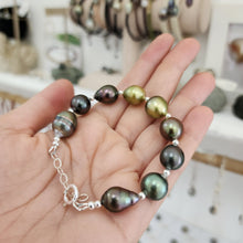 Load image into Gallery viewer, CONTACT US TO RECREATE THIS SOLD OUT STYLE - Civa Fiji Saltwater Graded Pearl Bracelet - FJD$