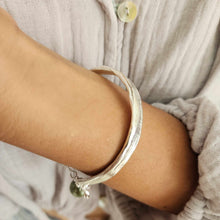 Load image into Gallery viewer, CONTACT US TO RECREATE THIS SOLD OUT STYLE Graded Civa Fiji Pearl & Frangipani Charm Bracelet - 925 Sterling Silver FJD$