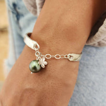 Load image into Gallery viewer, CONTACT US TO RECREATE THIS SOLD OUT STYLE Graded Civa Fiji Pearl & Frangipani Charm Bracelet - 925 Sterling Silver FJD$