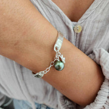 Load image into Gallery viewer, CONTACT US TO RECREATE THIS SOLD OUT STYLE Graded Civa Fiji Pearl & Frangipani Charm Bracelet - 925 Sterling Silver FJD$
