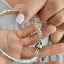 Load image into Gallery viewer, CONTACT US TO RECREATE THIS SOLD OUT STYLE Graded Civa Fiji Pearl & Frangipani Charm Bracelet - 925 Sterling Silver FJD$