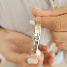 Load image into Gallery viewer, CONTACT US TO RECREATE THIS SOLD OUT STYLE Graded Civa Fiji Pearl & Frangipani Charm Bracelet - 925 Sterling Silver FJD$