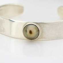 Load image into Gallery viewer, READY TO SHIP Fiji Pearl Bezel Set Cuff - 925 Sterling Silver FJD$