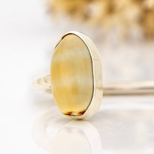 Load image into Gallery viewer, READY TO SHIP Bezel Set Shell Cuff - 925 Sterling Silver FJD$
