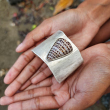 Load image into Gallery viewer, READY TO SHIP Bezel Set Shell Cuff - 925 Sterling Silver FJD$