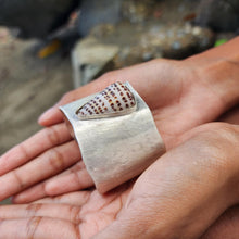 Load image into Gallery viewer, READY TO SHIP Bezel Set Shell Cuff - 925 Sterling Silver FJD$