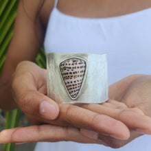 Load image into Gallery viewer, READY TO SHIP Bezel Set Shell Cuff - 925 Sterling Silver FJD$