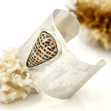 Load image into Gallery viewer, READY TO SHIP Bezel Set Shell Cuff - 925 Sterling Silver FJD$