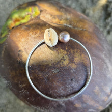 Load image into Gallery viewer, READY TO SHIP Freshwater Pearl & Shell Bangle - 925 Sterling Silver FJD$