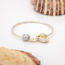 Load image into Gallery viewer, READY TO SHIP Children's Freshwater Pearl & Shell Bangle - 925 Sterling Silver FJD$
