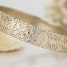 Load image into Gallery viewer, READY TO SHIP - Unisex Tapa Bangle - 925 Sterling Silver FJD$