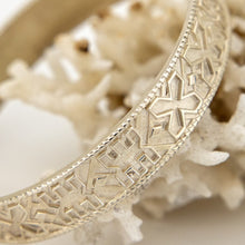 Load image into Gallery viewer, READY TO SHIP - Unisex Tapa Bangle - 925 Sterling Silver FJD$