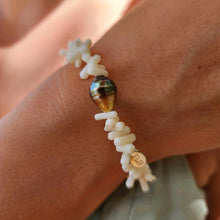 Load image into Gallery viewer, READY TO SHIP Stretch Fiji Saltwater Pearl & Coral Bracelet FJD$