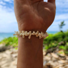 Load image into Gallery viewer, READY TO SHIP Stretch Fiji Saltwater Pearl & Coral Bracelet FJD$