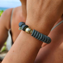 Load image into Gallery viewer, READY TO SHIP Stretch Fiji Saltwater Pearl & Bead Bracelet FJD$