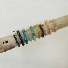Load image into Gallery viewer, READY TO SHIP Freshwater Pearl Stretch Ring with bead detail FJD$