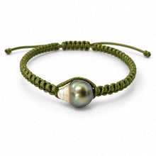 Load image into Gallery viewer, An olive green macrame bracelet featuring a teardrop-shaped Fijian pearl at the center, displayed on a clean white background.