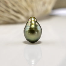Load image into Gallery viewer, READY TO SHIP Bead Graded Saltwater Pearl Bracelet in 14k Gold Fill #3045 - FJD$