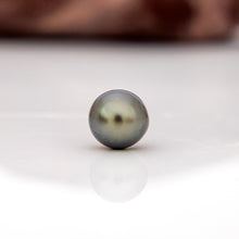 Load image into Gallery viewer, READY TO SHIP Unisex Civa Fiji Saltwater Pearl Trio Necklace - Rubber FJD$