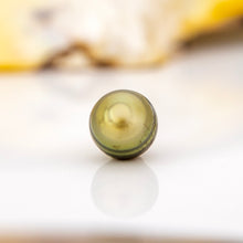 Load image into Gallery viewer, READY TO SHIP Bead Saltwater Pearl Bracelet in 14k Gold Fill - FJD$