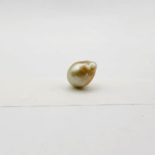 Load image into Gallery viewer, READY TO SHIP Wooden Bead Saltwater Pearl Bracelet in 14k Gold Fill - FJD$