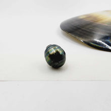 Load image into Gallery viewer, READY TO SHIP Bead Saltwater Pearl Bracelet in 14k Gold Fill - FJD$