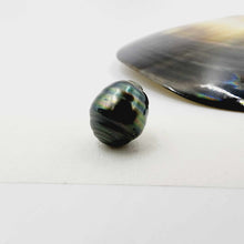 Load image into Gallery viewer, READY TO SHIP Bead Saltwater Pearl Bracelet in 14k Gold Fill - FJD$