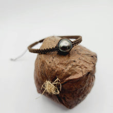 Load image into Gallery viewer, READY TO SHIP Unisex Civa Fiji Pearl Bracelet - FJD$