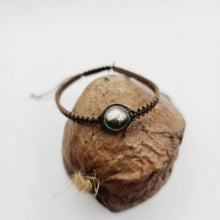 Load image into Gallery viewer, READY TO SHIP Unisex Civa Fiji Pearl Bracelet - FJD$