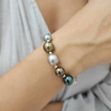 Load image into Gallery viewer, CONTACT US TO RECREATE THIS SOLD OUT STYLE - Civa Fiji Saltwater Graded Pearl Bracelet - FJD$