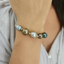 Load image into Gallery viewer, CONTACT US TO RECREATE THIS SOLD OUT STYLE - Civa Fiji Saltwater Graded Pearl Bracelet - FJD$