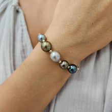 Load image into Gallery viewer, CONTACT US TO RECREATE THIS SOLD OUT STYLE - Civa Fiji Saltwater Graded Pearl Bracelet - FJD$