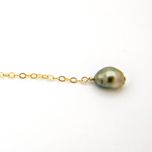 Load image into Gallery viewer, READY TO SHIP Single Fiji Keshi Pearl Bar Earring - 14k Gold Fill FJD$