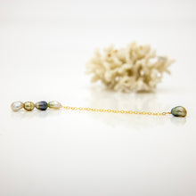 Load image into Gallery viewer, READY TO SHIP Single Fiji Keshi Pearl Bar Earring - 14k Gold Fill FJD$