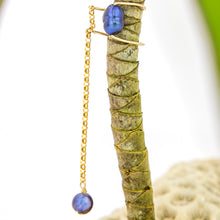 Load image into Gallery viewer, READY TO SHIP Single Freshwater Pearl Cuff Earring - 14k Gold Fill FJD$