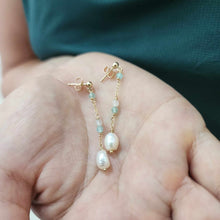Load image into Gallery viewer, READY TO SHIP Freshwater Pearl & Faceted Glass Beads Stud Earrings in 14k Gold Fill - FJD$