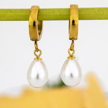 Load image into Gallery viewer, READY TO SHIP Freshwater Pearl Hoop Earrings - Gold Plated FJD$