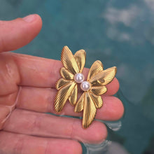 Load image into Gallery viewer, READY TO SHIP Freshwater Pearl Stud Earrings - Gold Plated FJD$