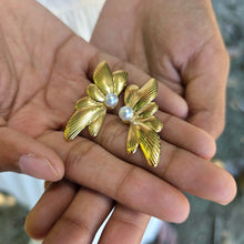 Load image into Gallery viewer, READY TO SHIP Freshwater Pearl Stud Earrings - Gold Plated FJD$