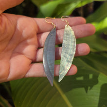 Load image into Gallery viewer, READY TO SHIP Mother of Pearl Earrings - Gold Plated FJD$