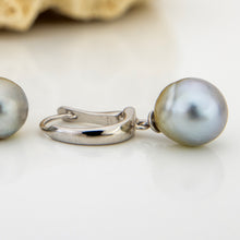 Load image into Gallery viewer, CONTACT US TO RECREATE THIS SOLD OUT STYLE Civa Fiji Saltwater Pearl Earrings - 925 Sterling Silver FJD$