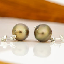Load image into Gallery viewer, READY TO SHIP Civa Fiji Pearl Stud Earrings - 925 Sterling Silver FJD$
