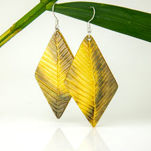 Load image into Gallery viewer, READY TO SHIP Mother of Pearl Earrings - 925 Sterling Silver FJD$