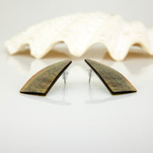 Load image into Gallery viewer, READY TO SHIP Mother of Pearl Stud Earrings - Stainless Steel FJD$