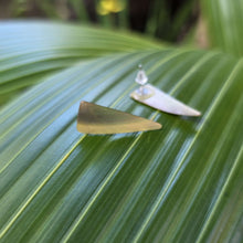 Load image into Gallery viewer, READY TO SHIP Mother of Pearl Stud Earrings - Stainless Steel FJD$
