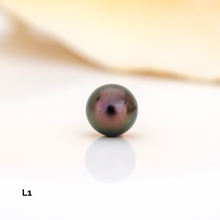 Load image into Gallery viewer, CONTACT US TO RECREATE THIS SOLD OUT STYLE Unisex Woven Civa Fiji Pearl Bracelet - FJD$