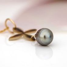 Load image into Gallery viewer, READY TO SHIP Civa Fiji Saltwater Pearl & Mother of Pearl Necklace - 14k Gold Fill FJD$