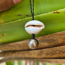 Load image into Gallery viewer, READY TO SHIP Civa Fiji Pearl & Shell Necklace - Nylon FJD$